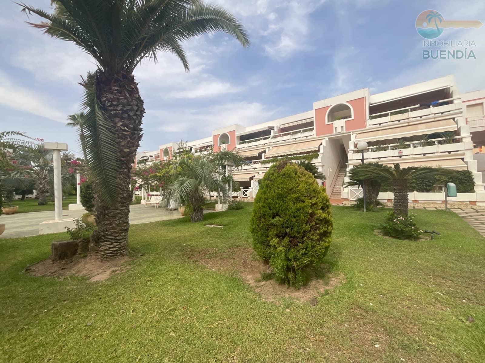 2 slaapkamer Appartement te koop in Puerto de Mazarron met zwembad - € 305.000 (Ref: 10024247)