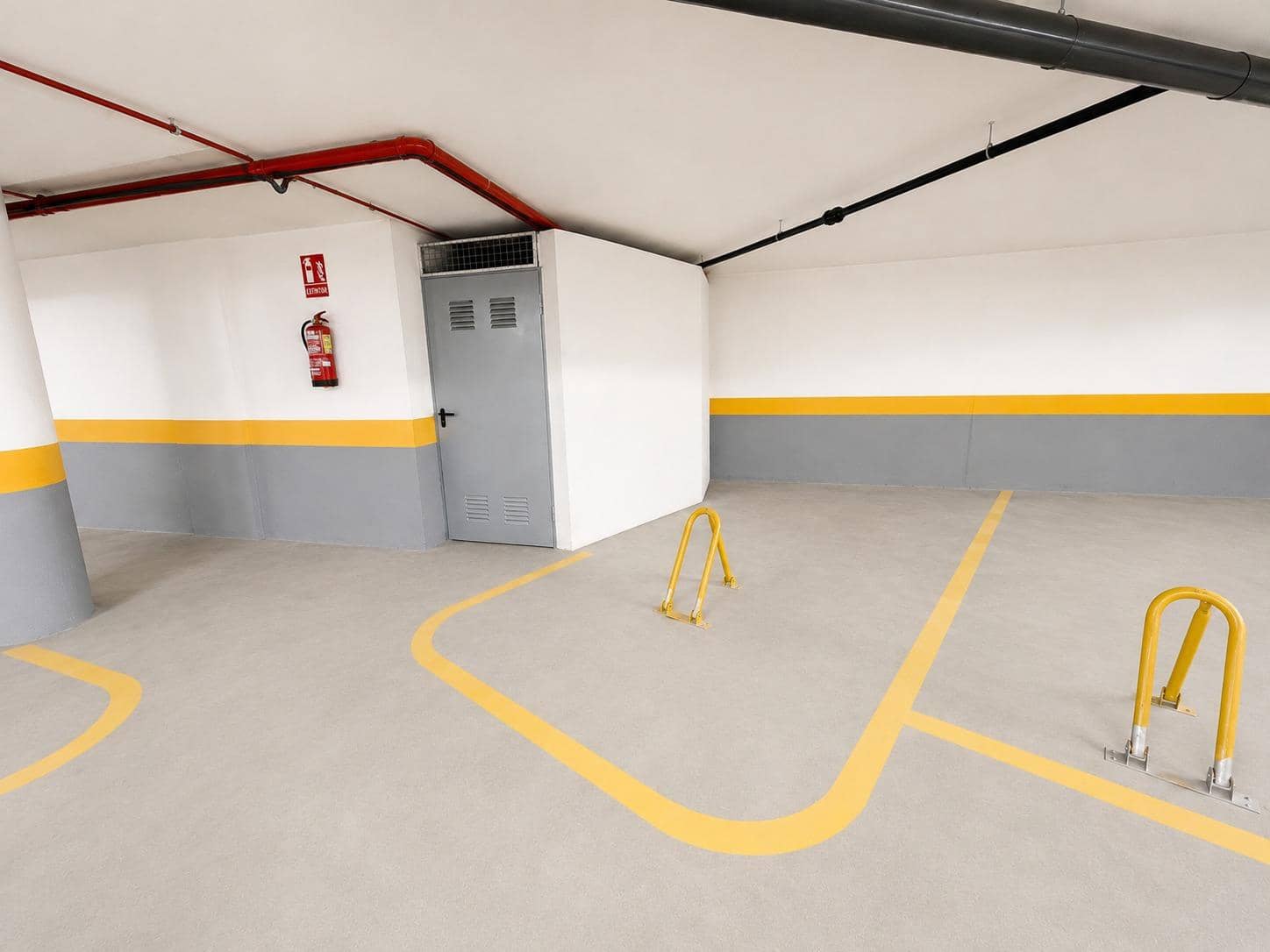 Garage in vendita in Puerto de Mazarron - 16.900 € (Rif: 10044917)