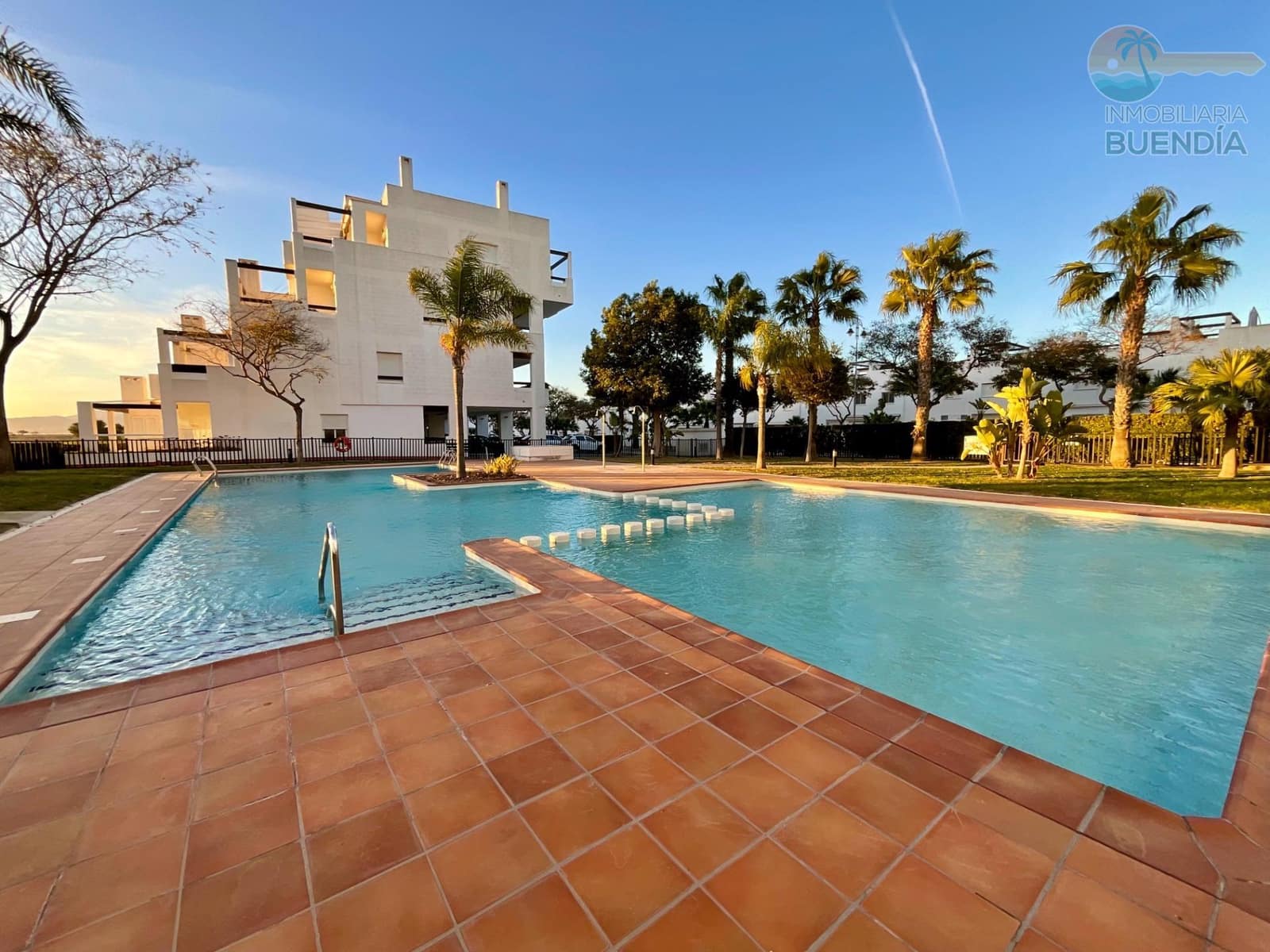 2 makuuhuone Huoneisto myytävänä paikassa Condado de Alhama mukana uima-altaan - 149 900 € (Ref: 10047432)