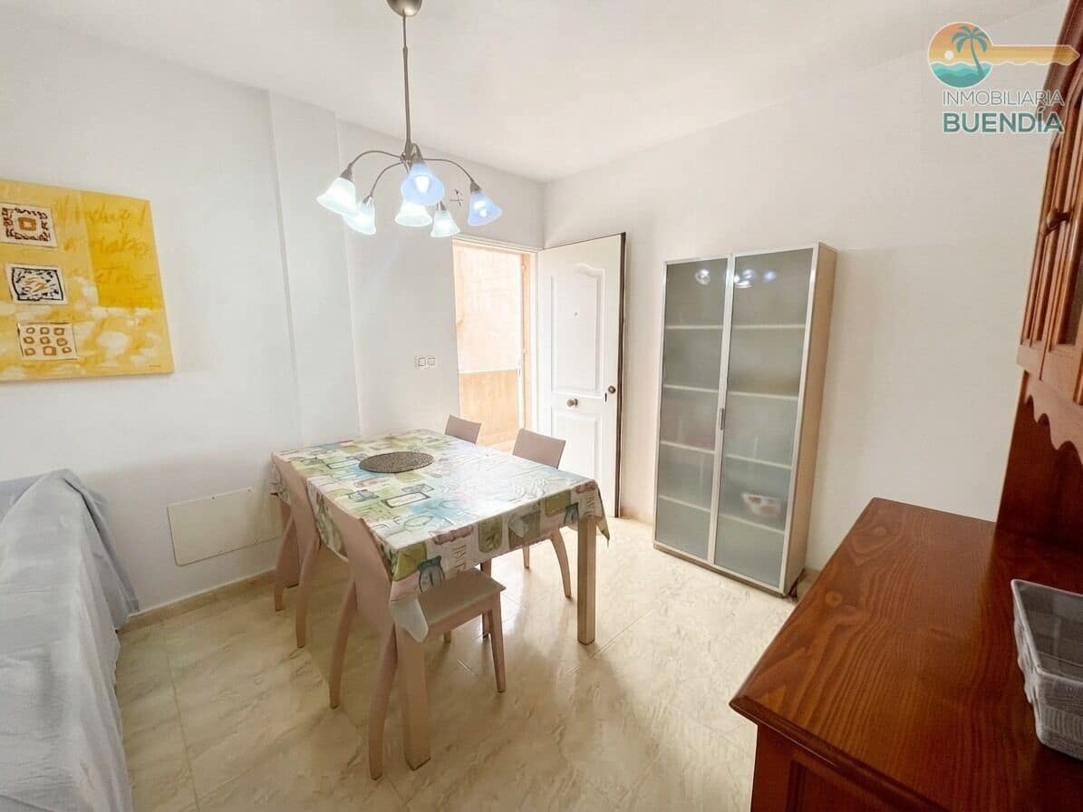 2 soveværelse Lejlighed til salg i Isla Plana med swimmingpool garage - € 189.000 (Ref: 10055424)