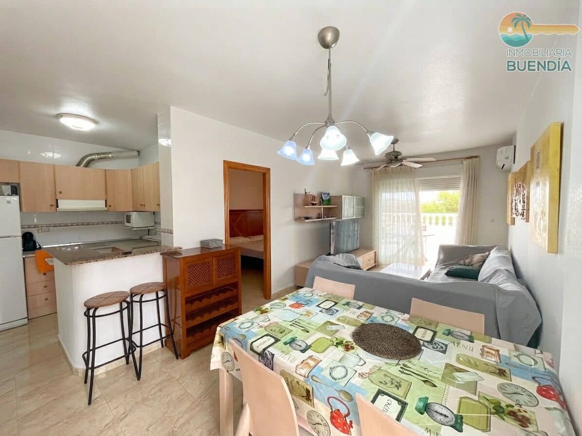 2 soveværelse Lejlighed til salg i Isla Plana med swimmingpool garage - € 189.000 (Ref: 10055424)