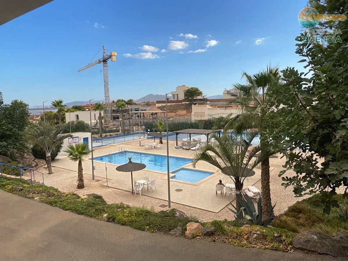2 soveværelse Lejlighed til salg i Isla Plana med swimmingpool garage - € 189.000 (Ref: 10055424)