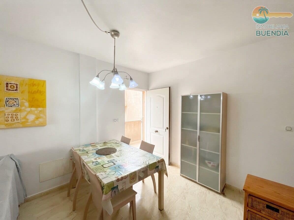 2 soveværelse Lejlighed til salg i Isla Plana med swimmingpool garage - € 189.000 (Ref: 10055424)
