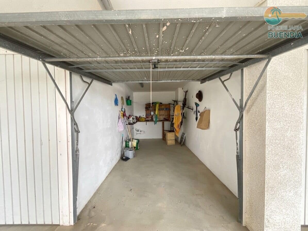2 soveværelse Lejlighed til salg i Isla Plana med swimmingpool garage - € 189.000 (Ref: 10055424)
