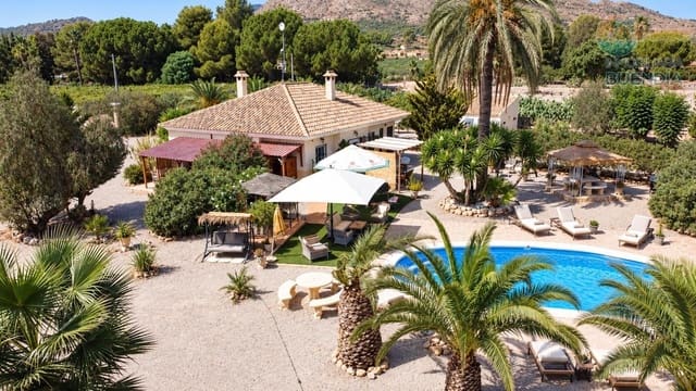 3 Zimmer Finca/Landgut zu verkaufen in Totana mit Pool - 470.000 € (Ref: 10062099)