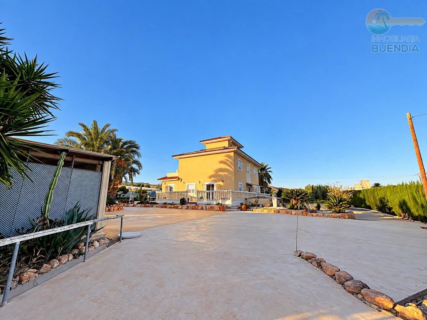 Finca/Casa Rural de 4 habitaciones en Totana en venta con piscina garaje - 475.000 € (Ref: 10086296)