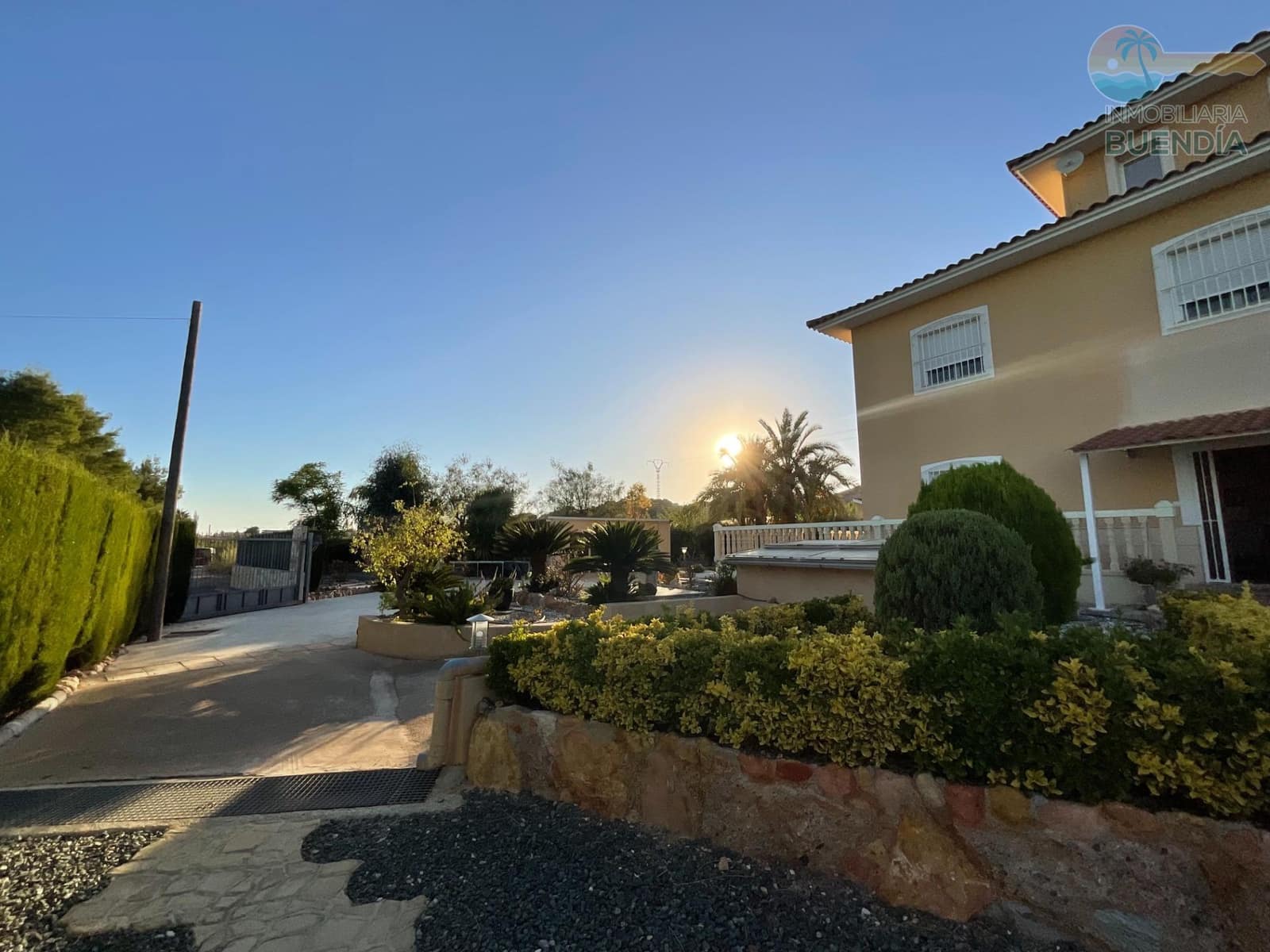 Finca/Casa Rural de 4 habitaciones en Totana en venta con piscina garaje - 475.000 € (Ref: 10086296)