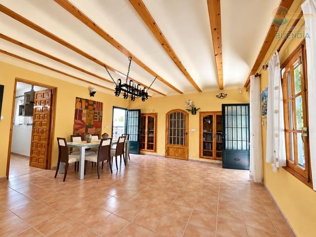 Finca/Casa Rural de 4 habitaciones en Totana en venta con piscina garaje - 350.000 € (Ref: 10089808)