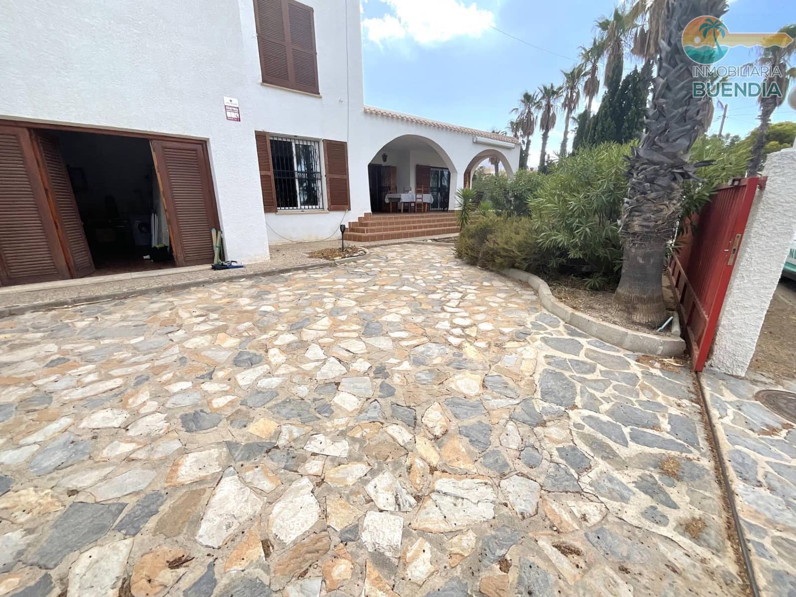4 bedroom Villa for sale in La Azohia with garage - € 495,000 (Ref: 10094807)