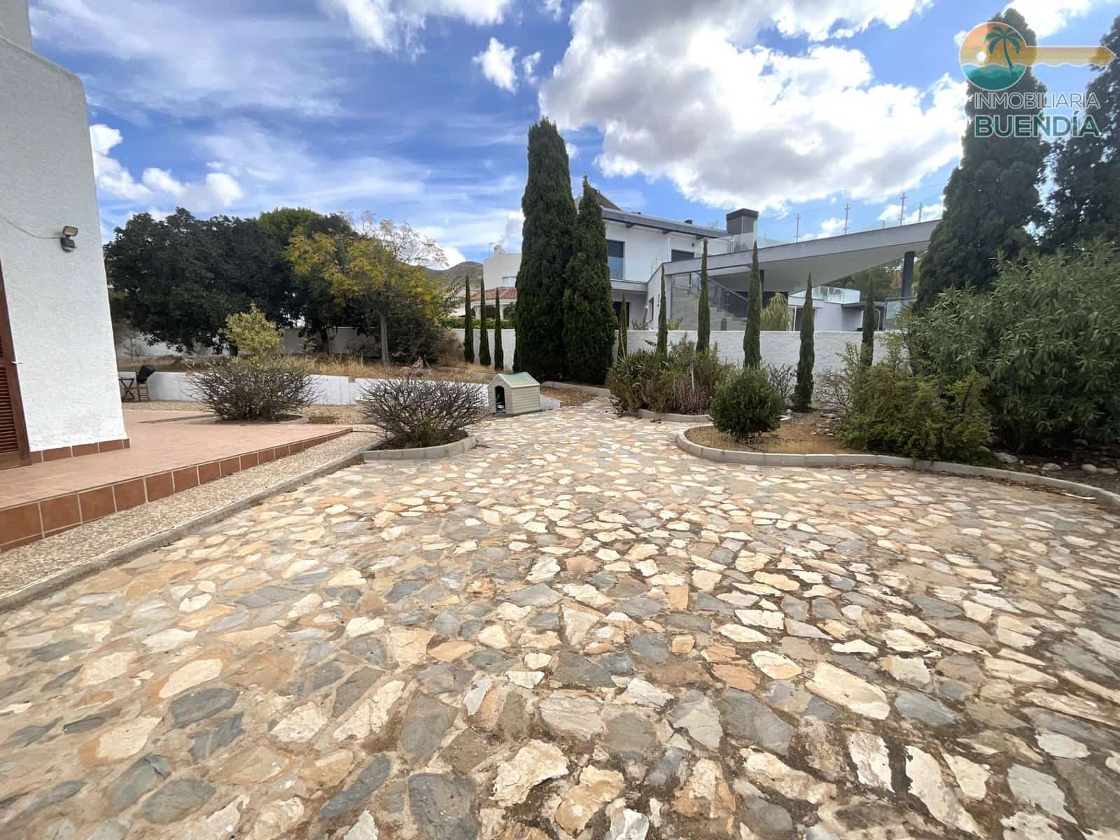 4 bedroom Villa for sale in La Azohia with garage - € 495,000 (Ref: 10094807)