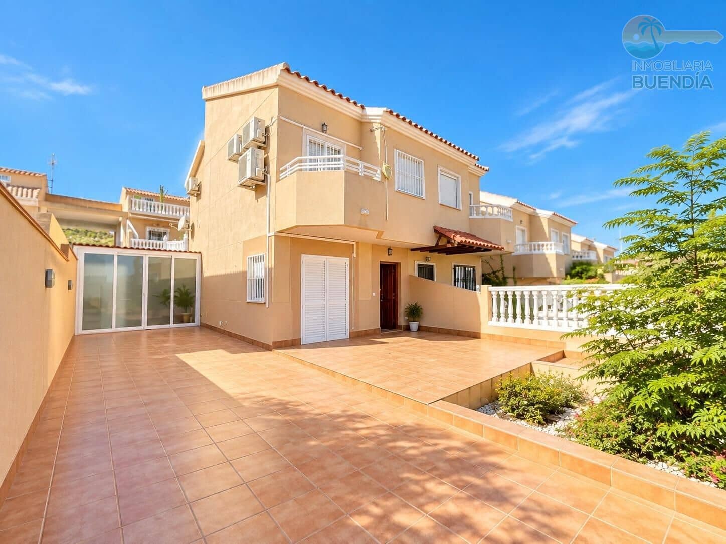 Apartamento de 3 habitaciones en Alamillo en venta - 294.900 € (Ref: 10098529)