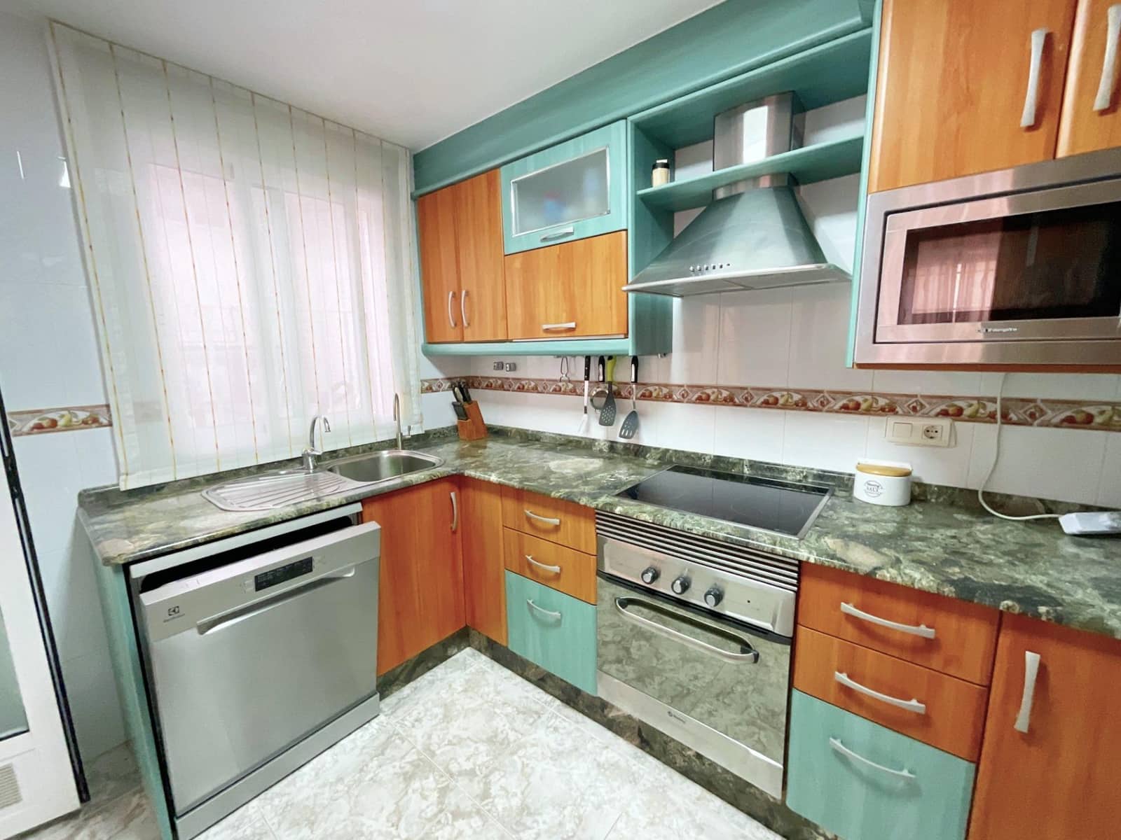 Apartamento de 3 habitaciones en Alamillo en venta - 294.900 € (Ref: 10098529)
