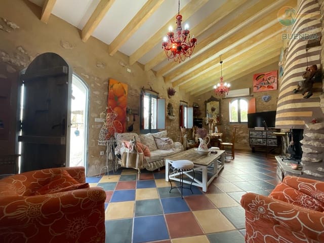 Finca/Casa Rural de 4 habitaciones en Totana en venta con piscina - 365.000 € (Ref: 10098530)