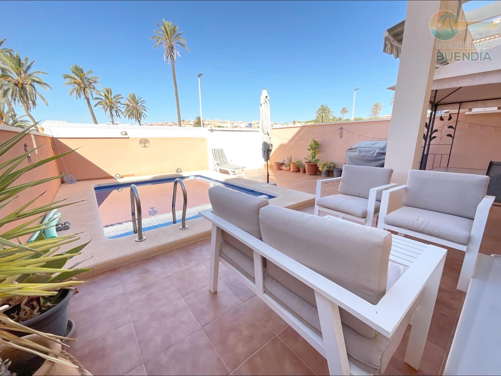 3 Zimmer Villa zu verkaufen in Alamillo mit Pool - 299.900 € (Ref: 10100278)