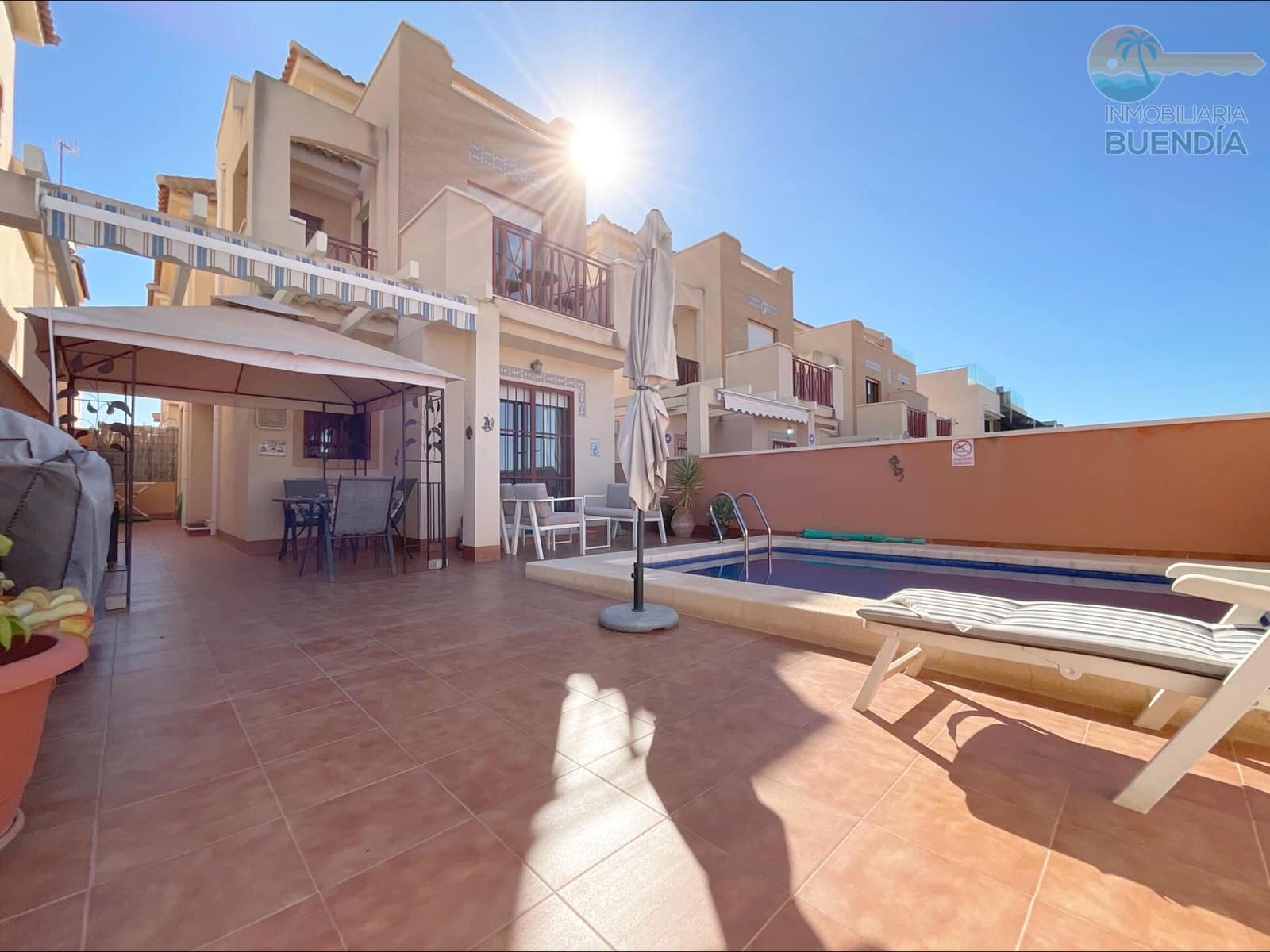 3 Zimmer Villa zu verkaufen in Alamillo mit Pool - 299.900 € (Ref: 10100278)