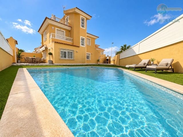 5 camera da letto Villa in vendita in Puerto de Mazarron, Mazarrón con piscina - 399.900 € (Rif: 10132099)