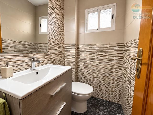 4 Zimmer Apartment zu verkaufen in Puerto de Mazarron, Mazarrón - 128.000 € (Ref: 10147246)