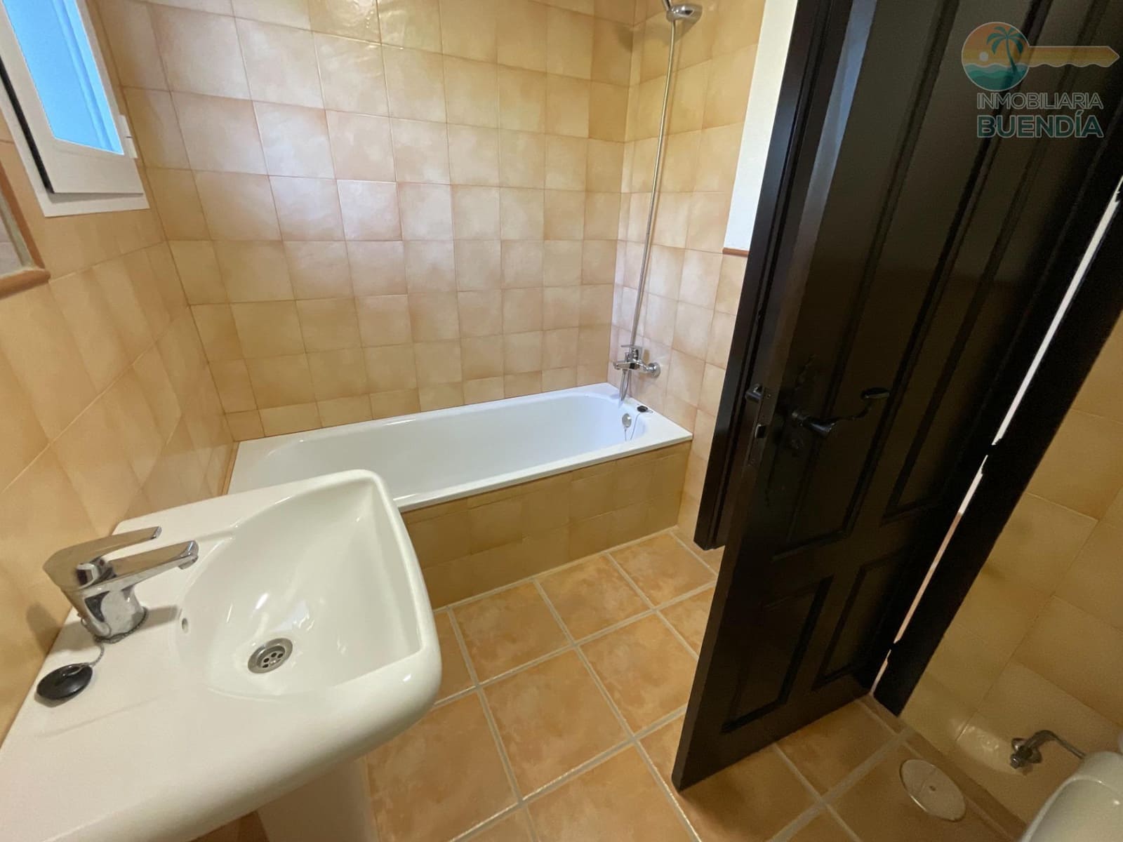 3 bedroom Villa for sale in Las Palas with pool garage - € 360,000 (Ref: 10157755)