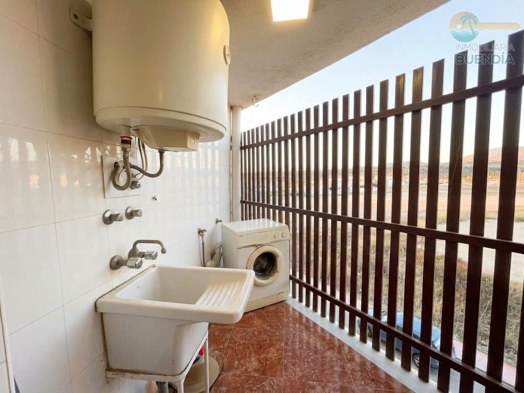 3 chambre Appartement à vendre à Puerto de Mazarron avec garage - 137 000 € (Ref: 10159814)