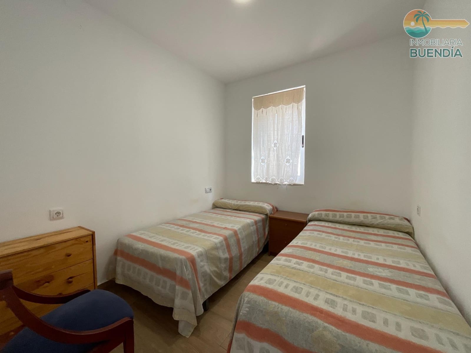 6 bedroom Beach Apartment for sale in Puerto de Mazarron - € 250,000 (Ref: 10161587)
