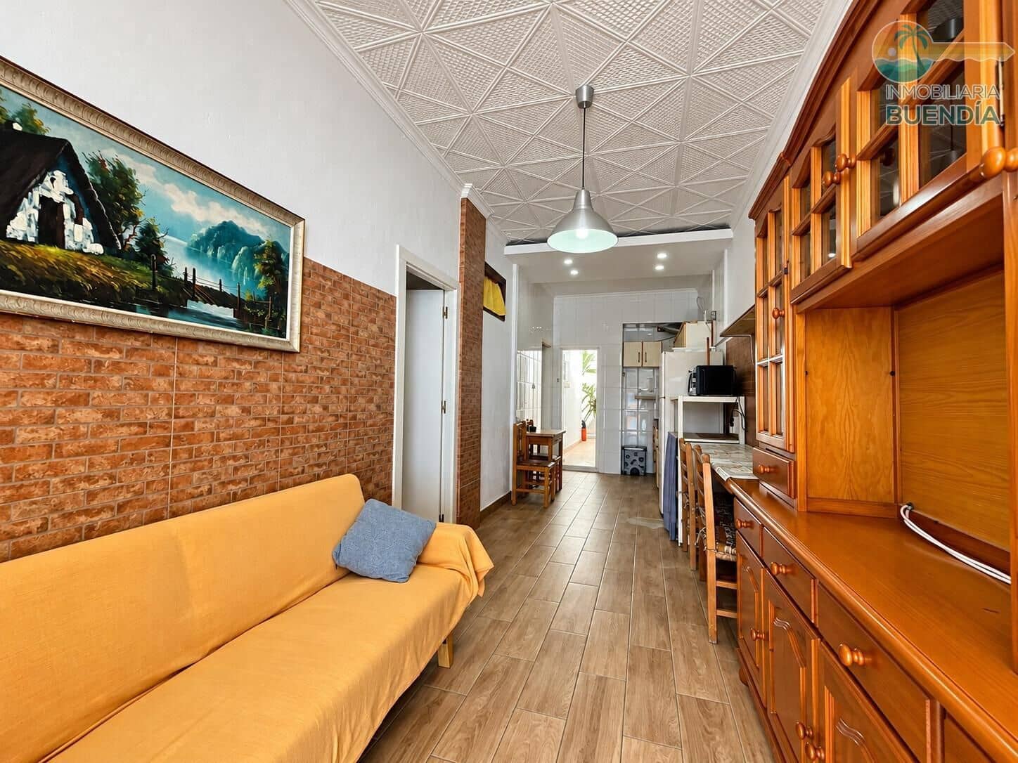 6 bedroom Beach Apartment for sale in Puerto de Mazarron - € 250,000 (Ref: 10161587)