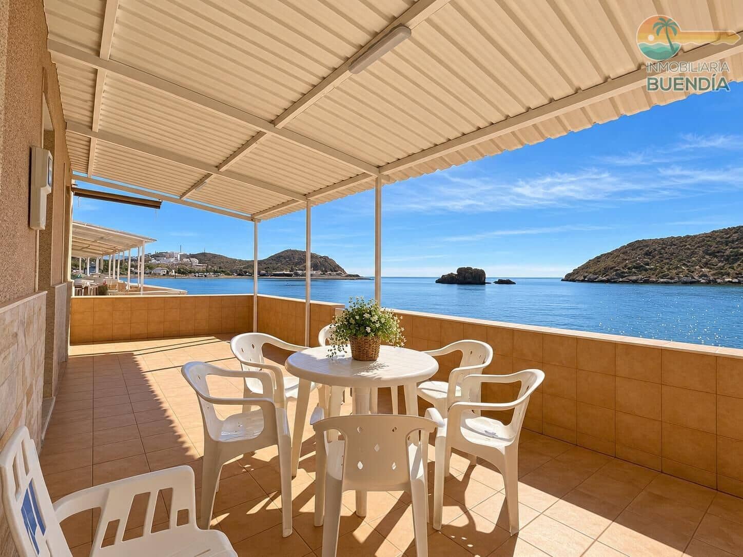 6 bedroom Beach Apartment for sale in Puerto de Mazarron - € 250,000 (Ref: 10161587)