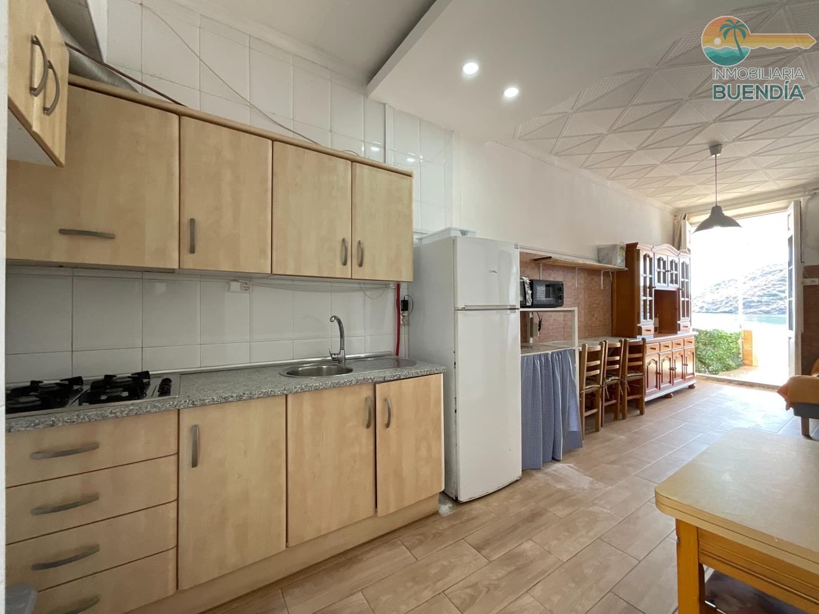 6 bedroom Beach Apartment for sale in Puerto de Mazarron - € 250,000 (Ref: 10161587)