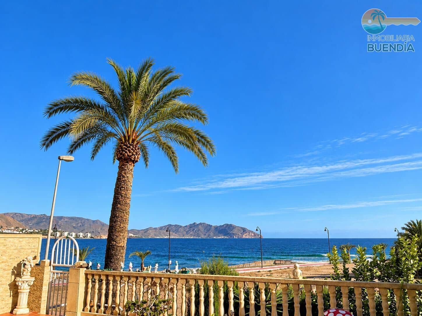 Apartamento de 4 habitaciones en Alamillo en venta - 350.000 € (Ref: 10171824)