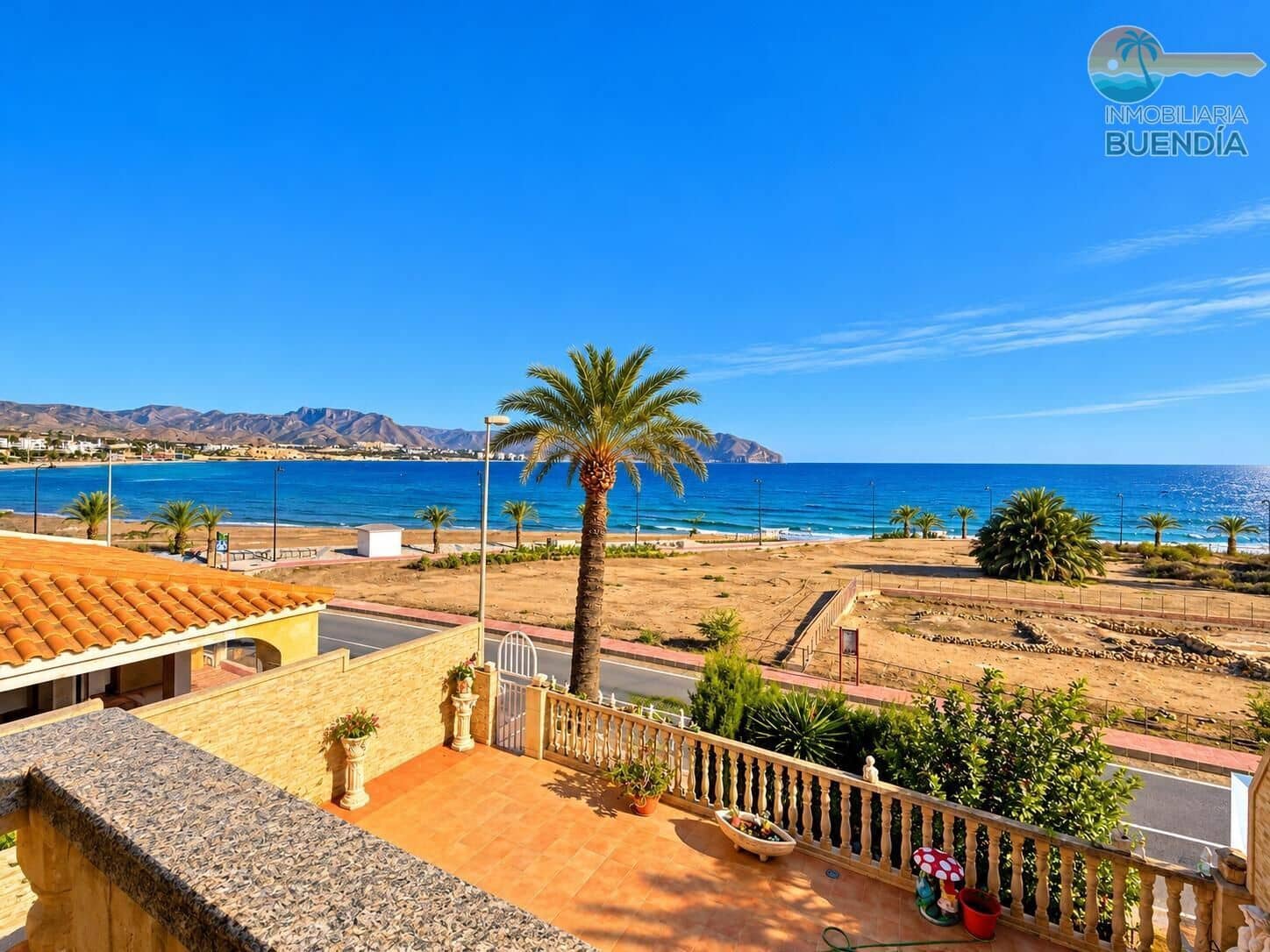 Apartamento de 4 habitaciones en Alamillo en venta - 350.000 € (Ref: 10171824)