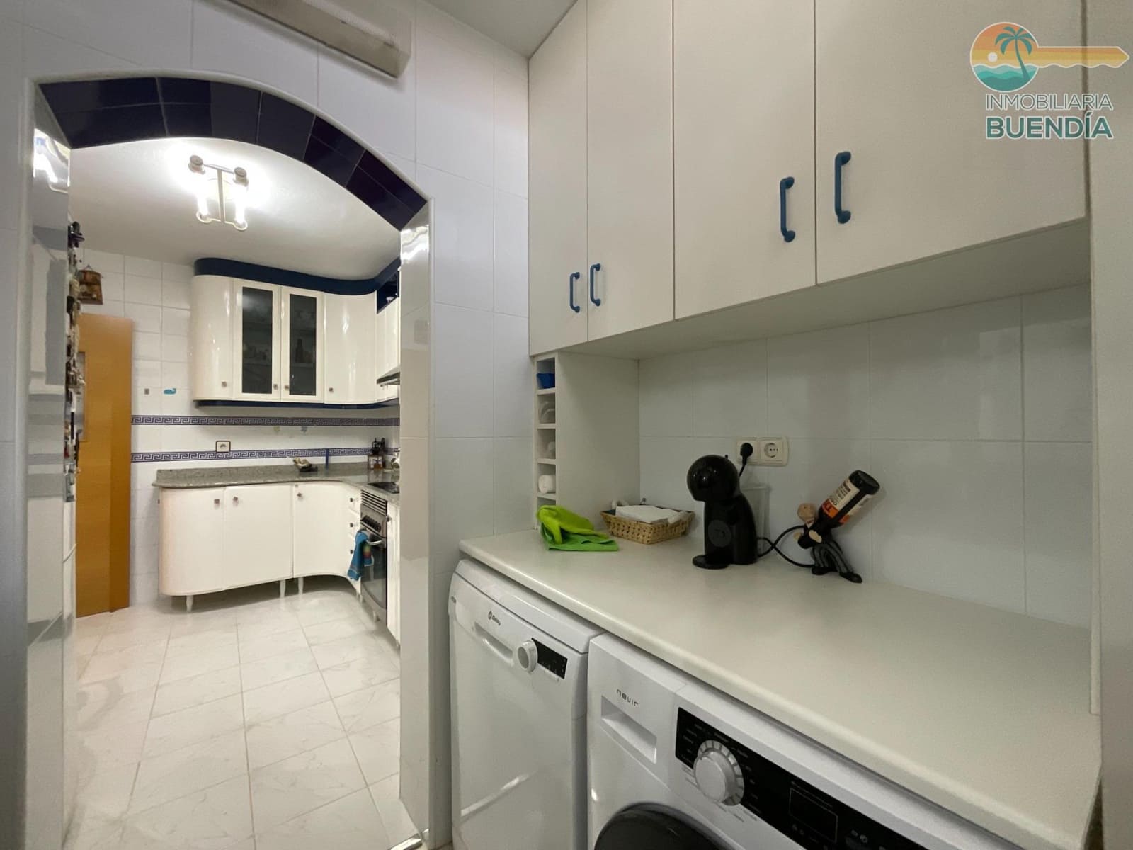 Apartamento de 4 habitaciones en Alamillo en venta - 350.000 € (Ref: 10171824)