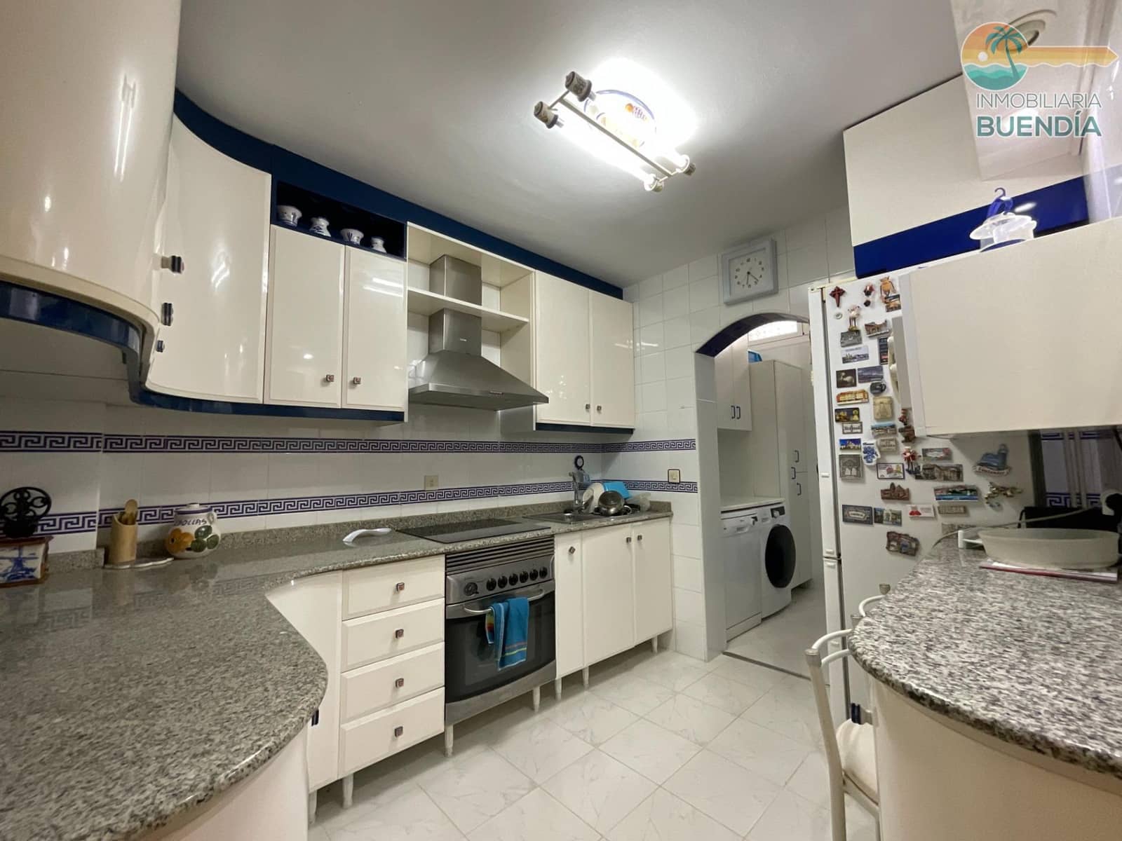 Apartamento de 4 habitaciones en Alamillo en venta - 350.000 € (Ref: 10171824)