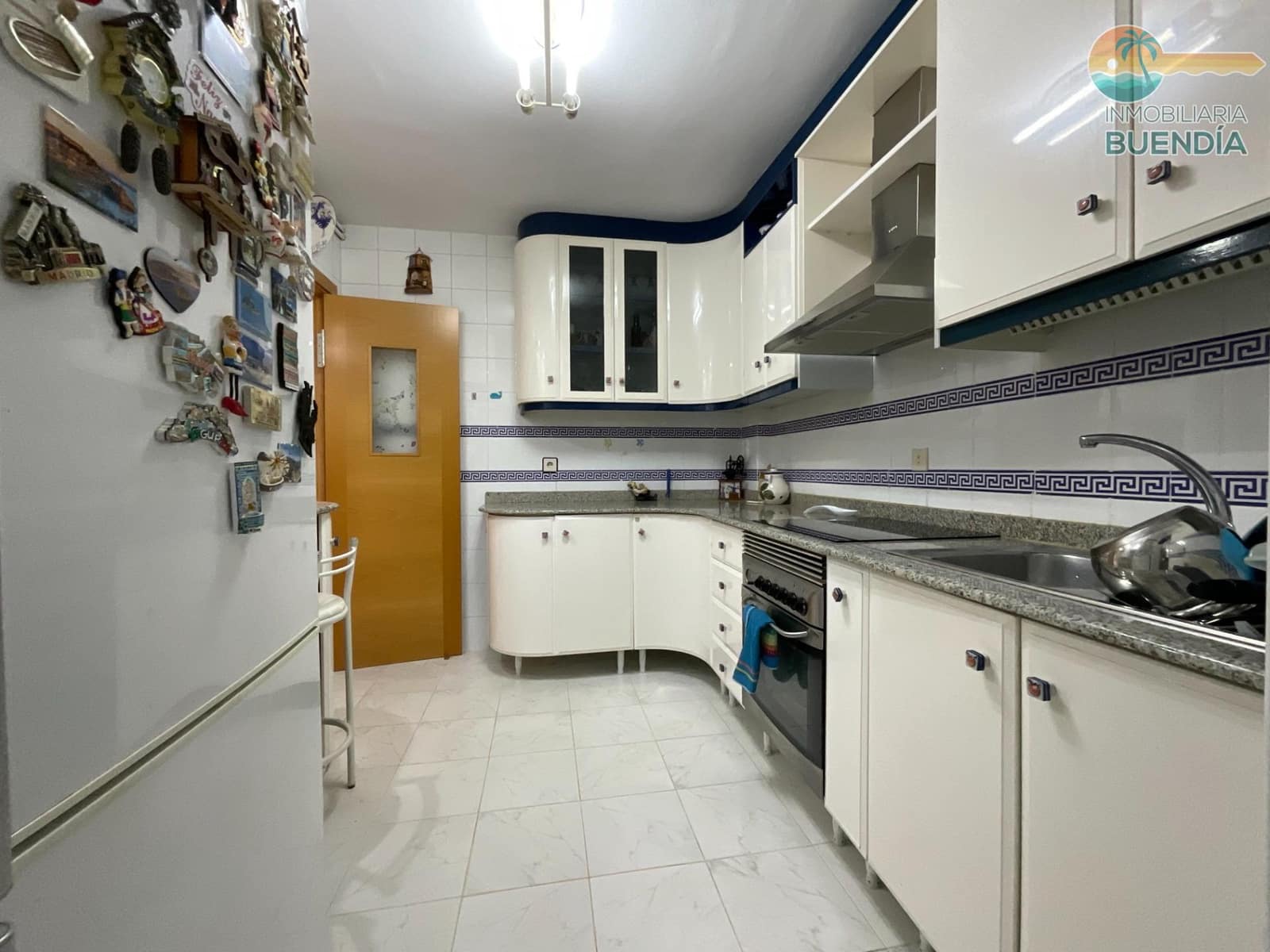 Apartamento de 4 habitaciones en Alamillo en venta - 350.000 € (Ref: 10171824)