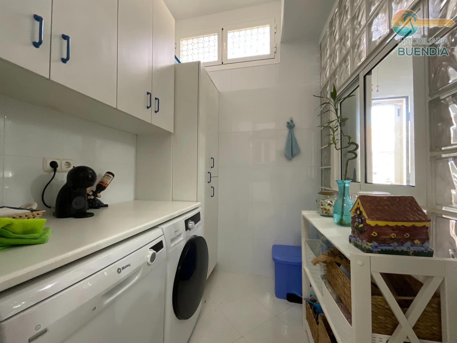 Apartamento de 4 habitaciones en Alamillo en venta - 350.000 € (Ref: 10171824)