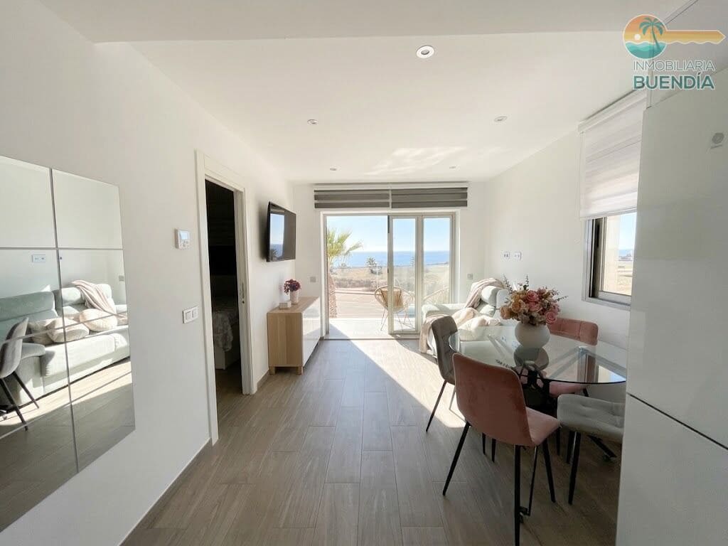 Ático de 2 habitaciones en Puerto de Mazarron en venta con piscina - 342.000 € (Ref: 10180723)