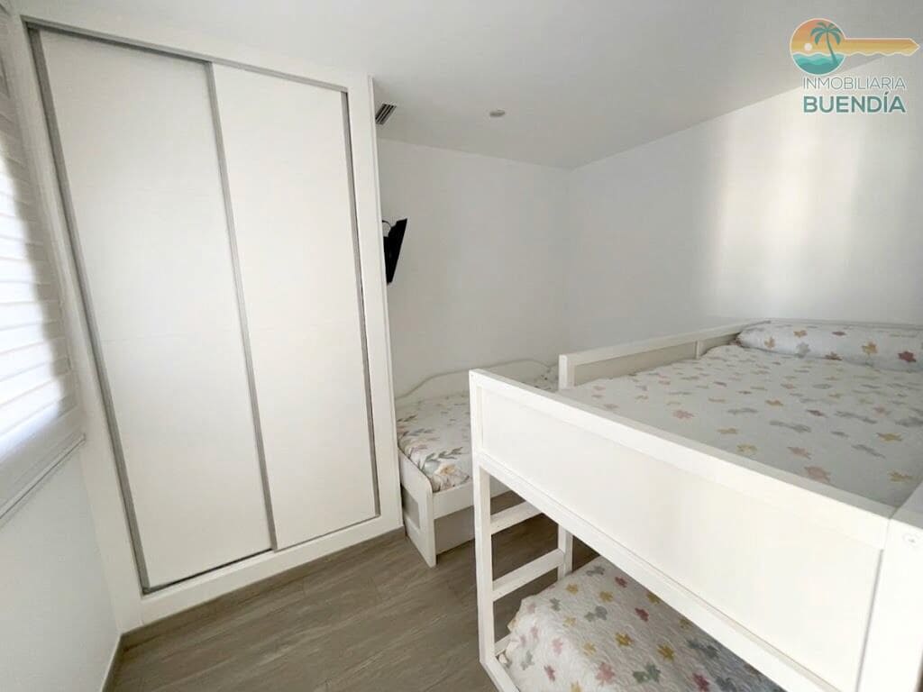Ático de 2 habitaciones en Puerto de Mazarron en venta con piscina - 342.000 € (Ref: 10180723)