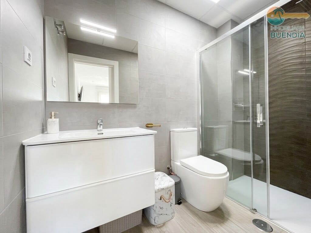 Ático de 2 habitaciones en Puerto de Mazarron en venta con piscina - 342.000 € (Ref: 10180723)