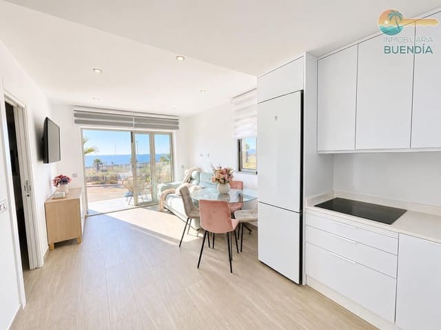 Ático de 2 habitaciones en Puerto de Mazarron, Mazarrón en venta con piscina - 342.000 € (Ref: 10180723)