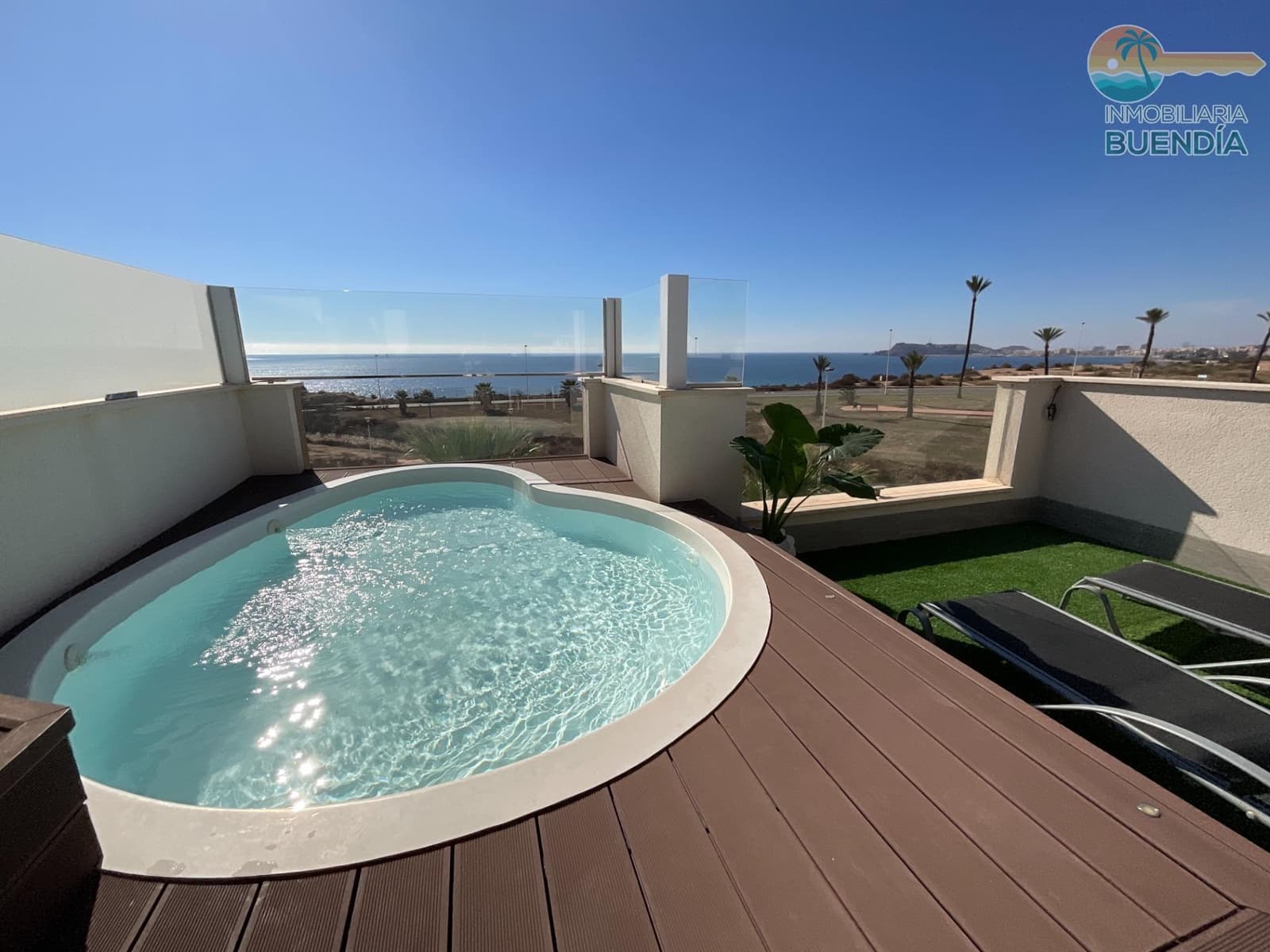 Ático de 2 habitaciones en Puerto de Mazarron en venta con piscina - 342.000 € (Ref: 10180723)