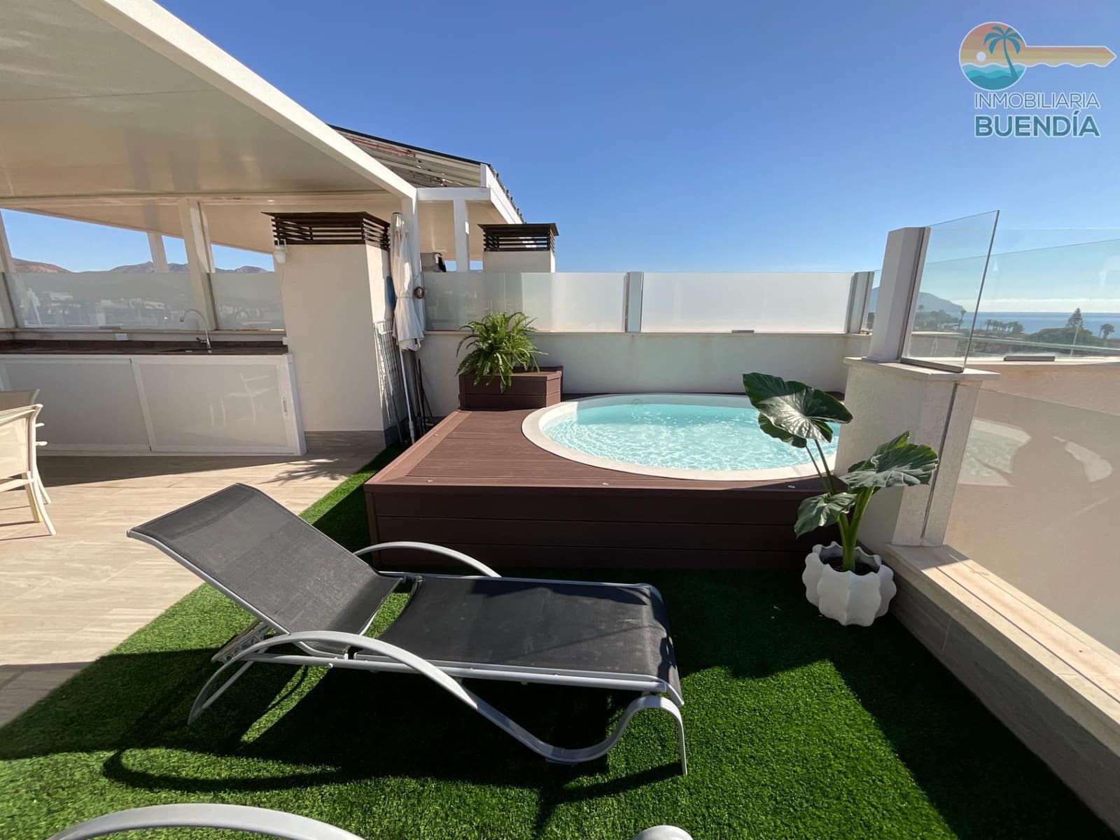 Ático de 2 habitaciones en Puerto de Mazarron en venta con piscina - 342.000 € (Ref: 10180723)