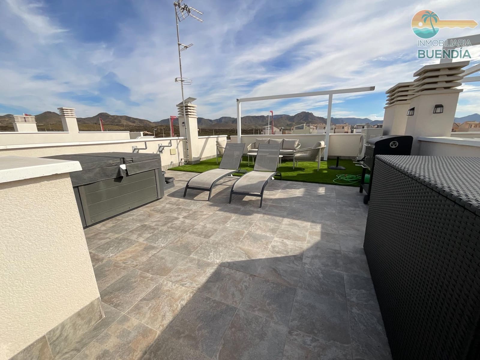 2 Zimmer Penthouse zu verkaufen in Puerto de Mazarron mit Garage - 275.000 € (Ref: 10183022)