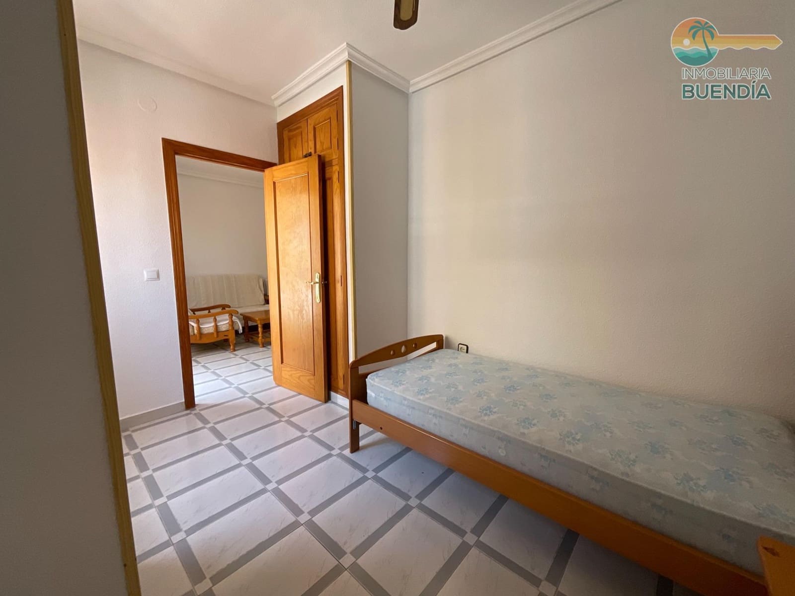 2 bedroom Apartment for sale in Puerto de Mazarron - € 105,000 (Ref: 6851687)