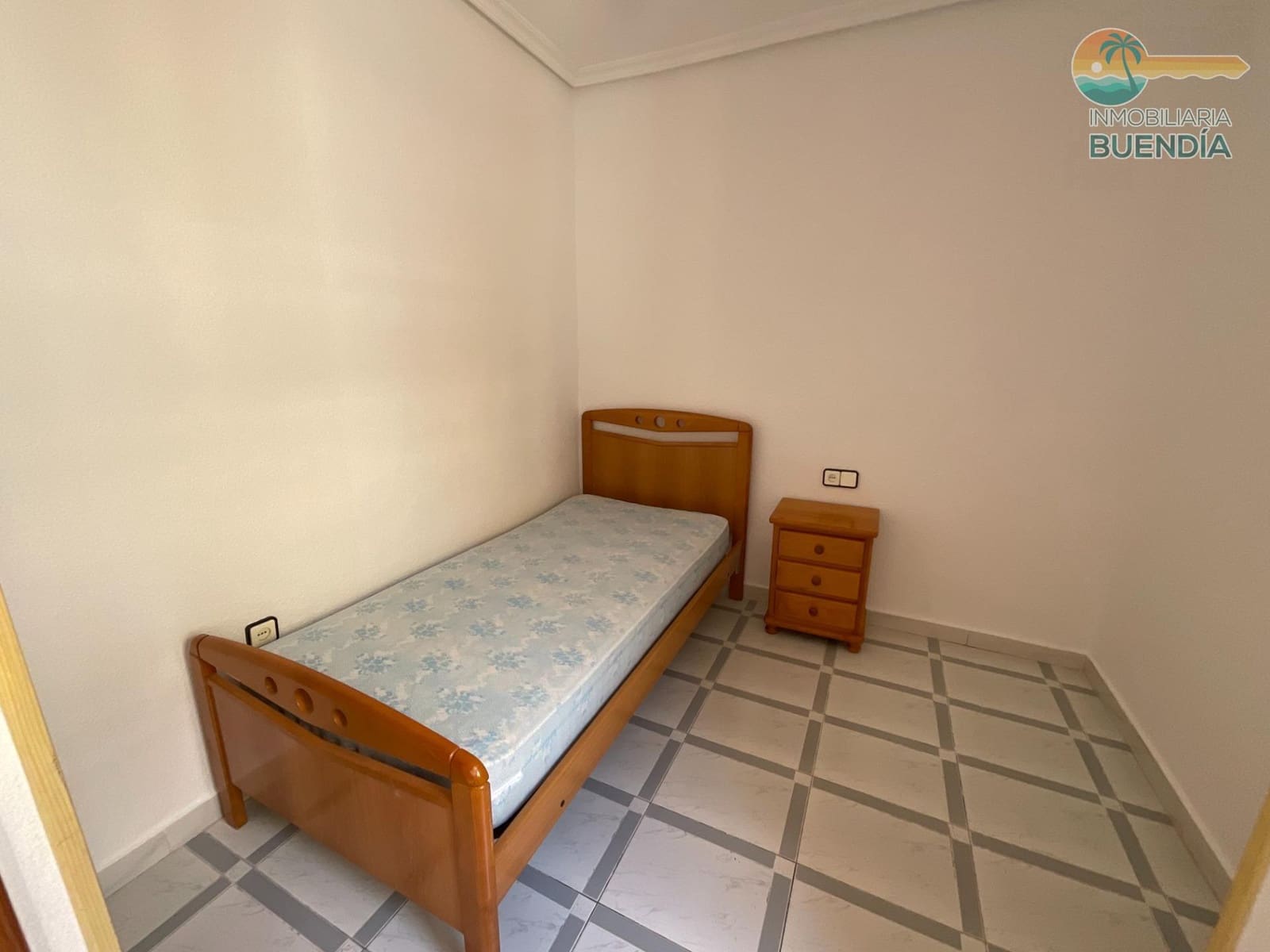 2 bedroom Apartment for sale in Puerto de Mazarron - € 105,000 (Ref: 6851687)