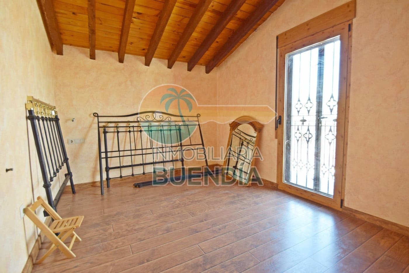 5 soveværelse Finca/Landehus til salg i Leiva med swimmingpool - € 690.000 (Ref: 6857992)