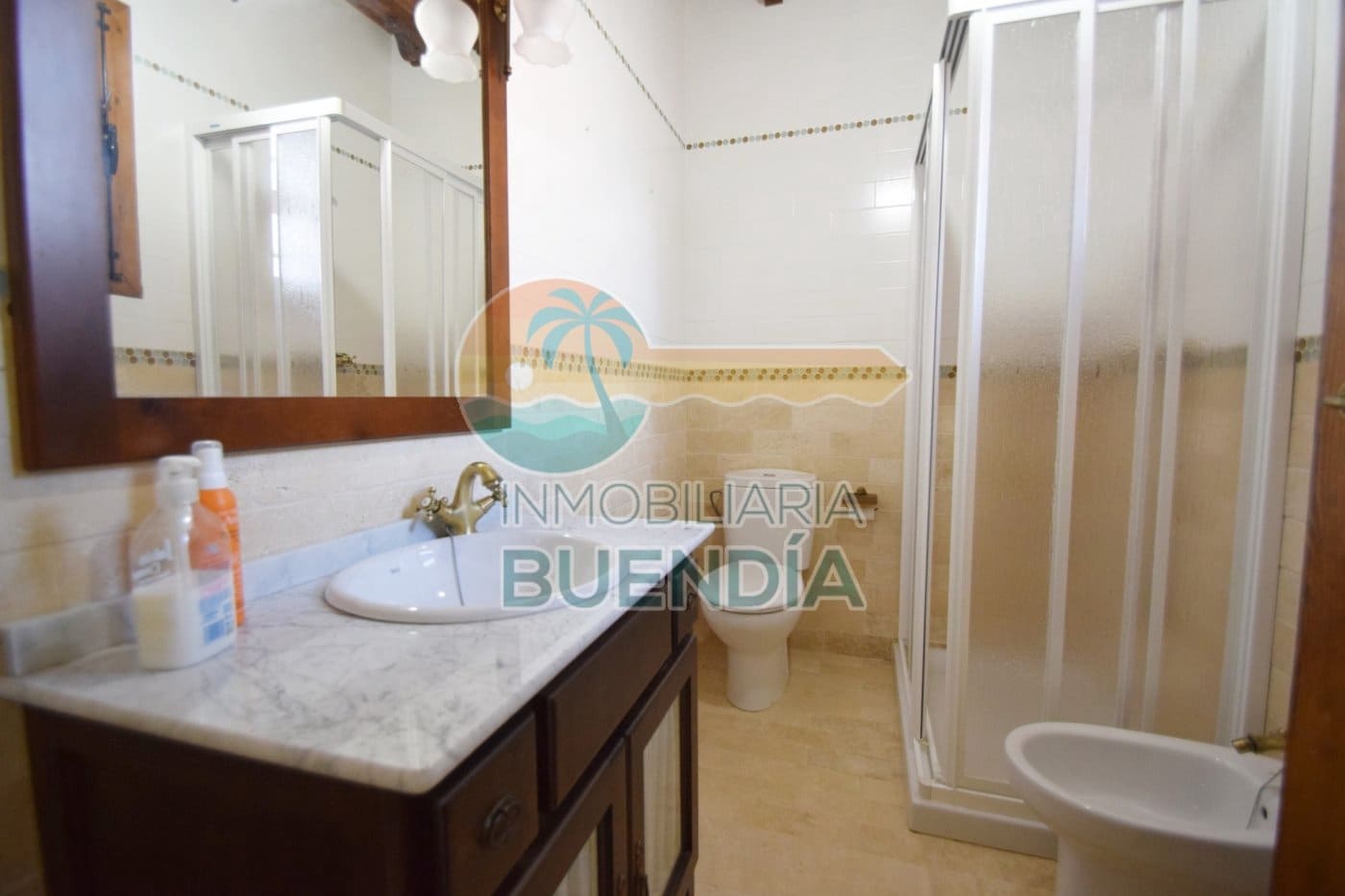 5 soveværelse Finca/Landehus til salg i Leiva med swimmingpool - € 690.000 (Ref: 6857992)