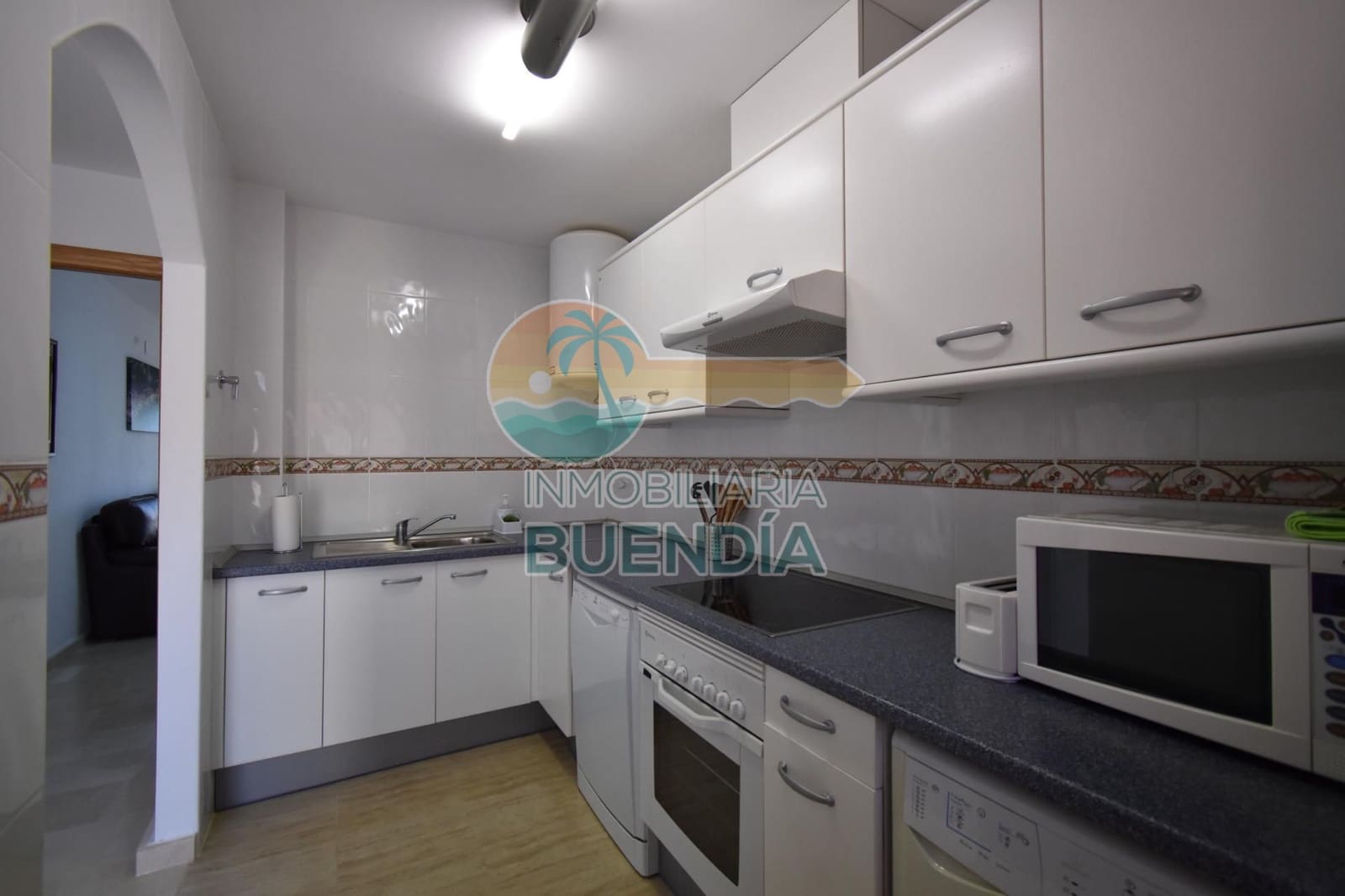 2 bedroom Apartment for sale in Alamillo with pool - € 290,000 (Ref: 6860413)