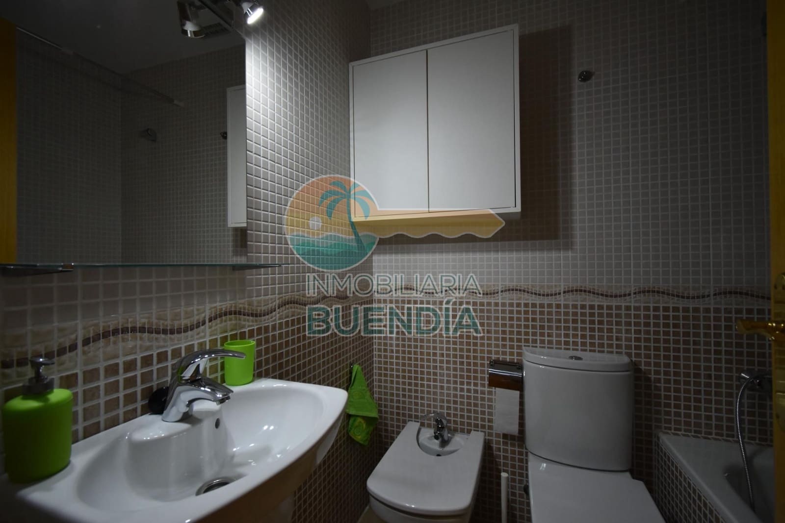 2 bedroom Apartment for sale in Alamillo with pool - € 290,000 (Ref: 6860413)