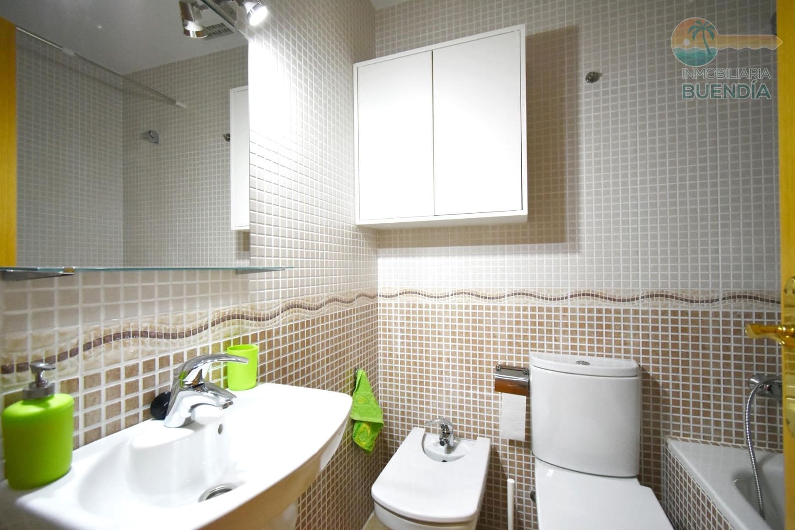 2 makuuhuone Huoneisto myytävänä paikassa Alamillo mukana uima-altaan - 289 900 € (Ref: 6860413)