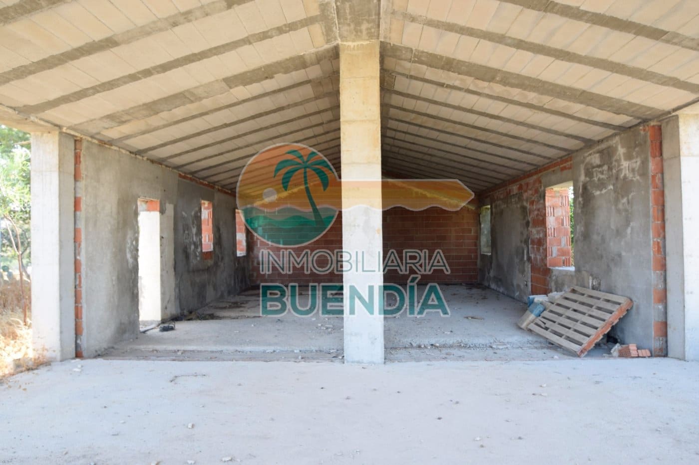 Finca/Country House for sale in La Majada - € 85,000 (Ref: 6911427)