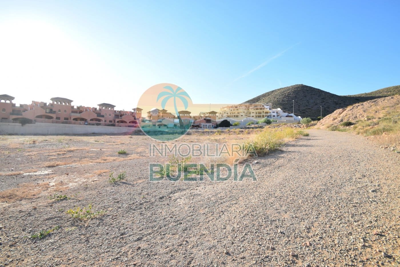 Grunde uden byggetilladelser til salg i Isla Plana - € 95.000 (Ref: 6926910)