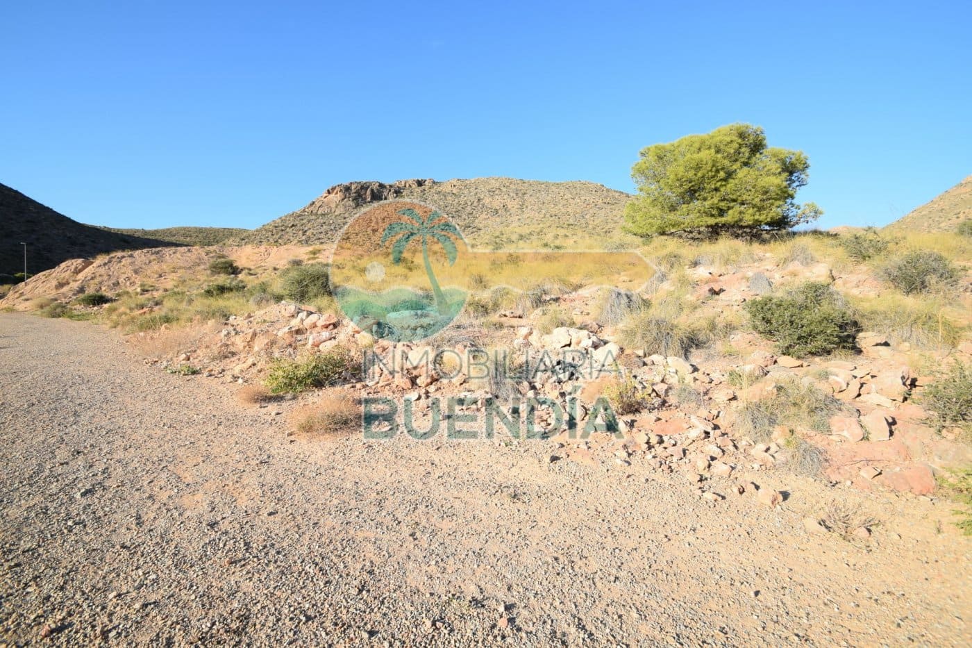 Grunde uden byggetilladelser til salg i Isla Plana - € 95.000 (Ref: 6926910)